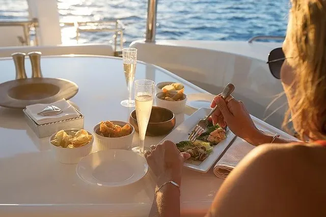 Oahu Sunset Charter with Tasting and Drinks - Image 4