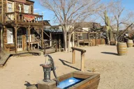 Las Vegas Ghost Town and Art Tour 7 hr thumbnail 6
