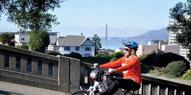 San Francisco Golden Gate Bridge Bike Tour to Sausalito - Image 6