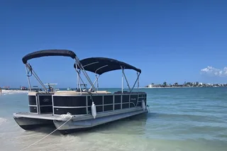 St Petersburg Pontoon Boat Tour