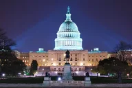 Washington DC Night-Time Sightseeing Tour thumbnail 1