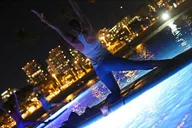 Honolulu Night SUP Yoga thumbnail 3