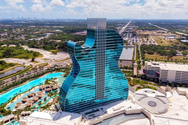 Miami Helicopter Tour: Guitar Hotel or Dolphins Stadium - Image 4