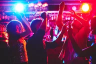 Las Vegas Nightclub Crawl with Party Bus thumbnail 4