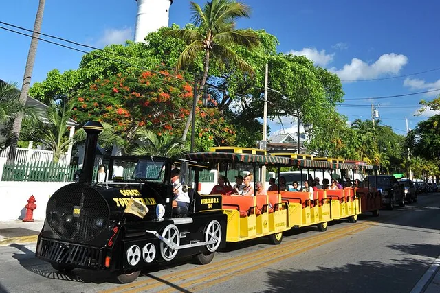 Miami to Key West Round-Trip Transfer - Image 3