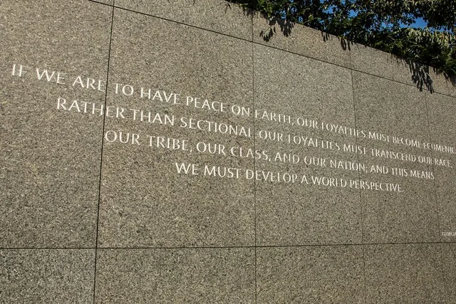 Washington D.C. Virtual Tour of Martin Luther King Memorial - Image 4