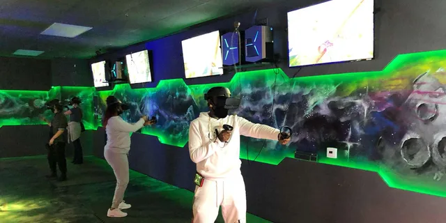 Los Angeles VR Gaming Experience - Image 2